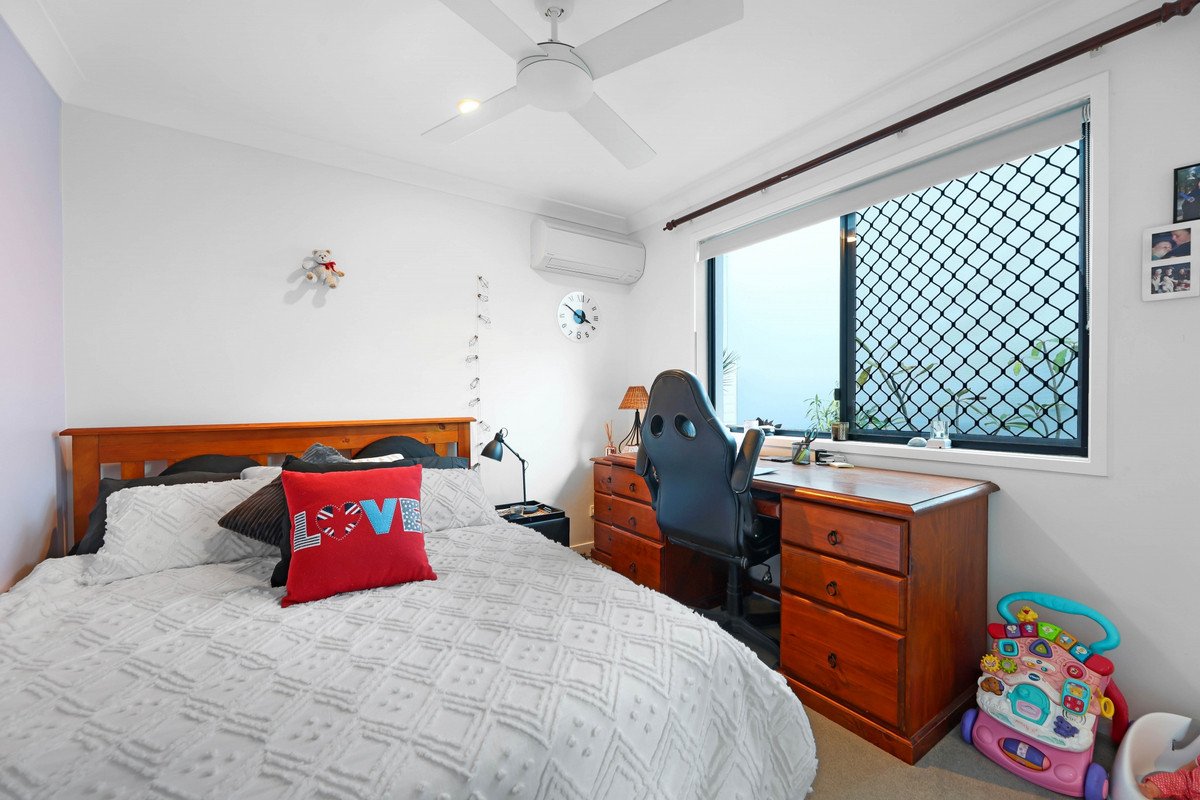 2/6 Burrabee Street BURLEIGH HEADS 17