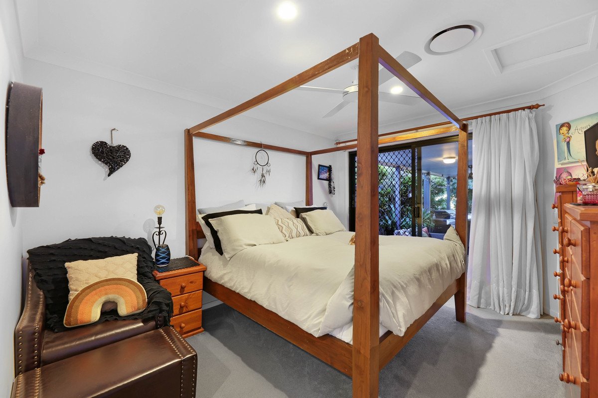 2/6 Burrabee Street BURLEIGH HEADS 20