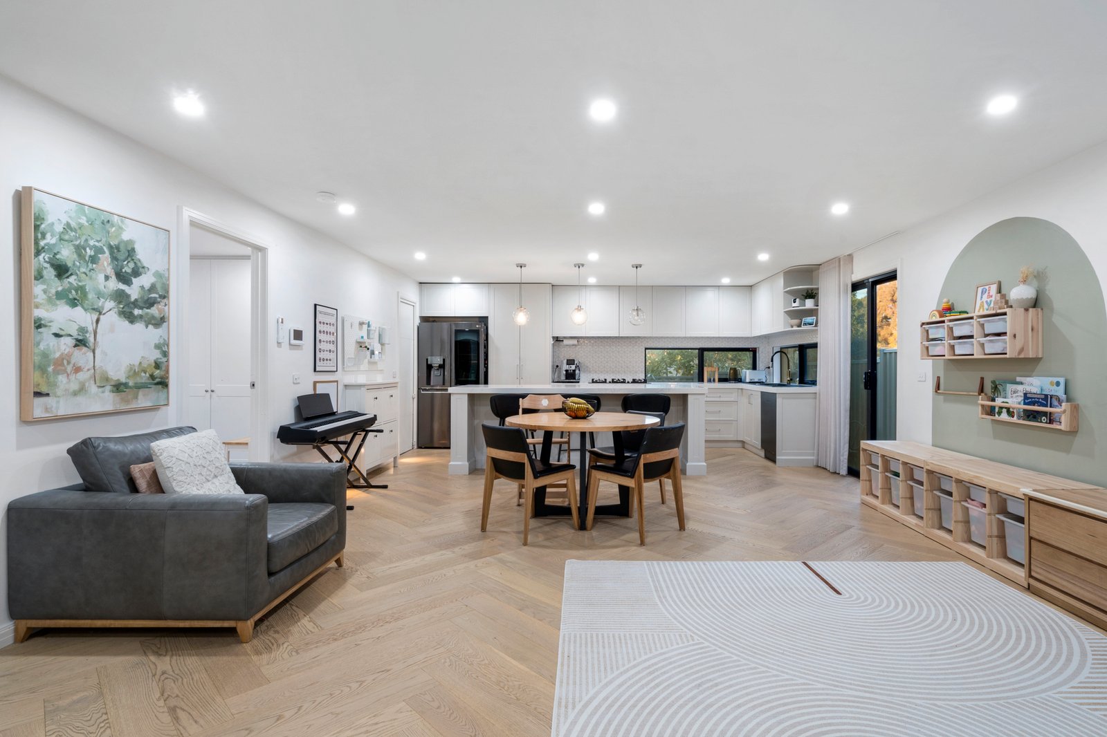 Gallery: 26 Burt Crescent
