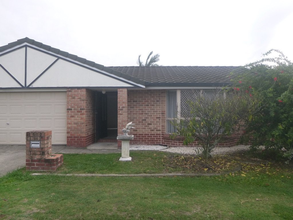 26 Calrossy Street BOONDALL 12