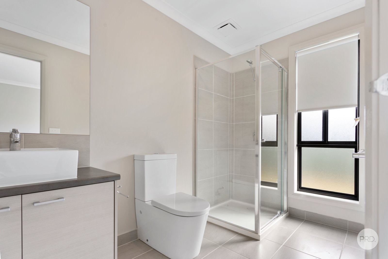 26 Camden Way STRATHFIELDSAYE 9