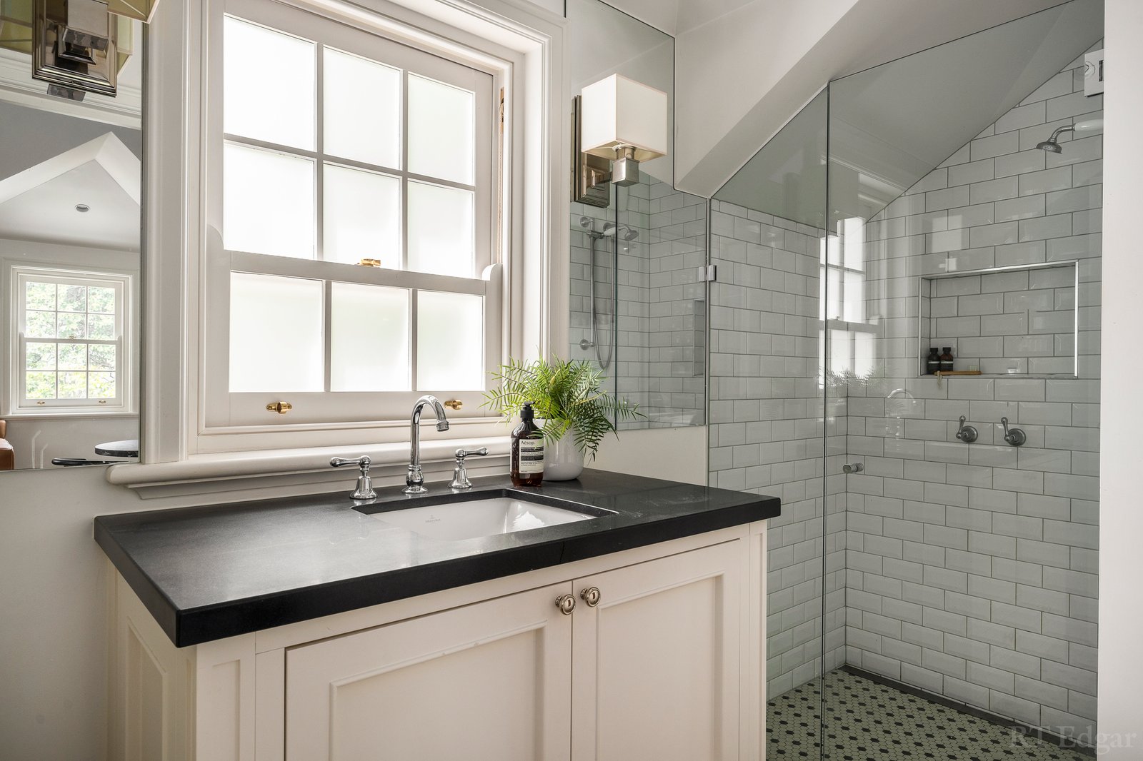 Real Estate and Property in 26 Canberra Road, Toorak, VIC