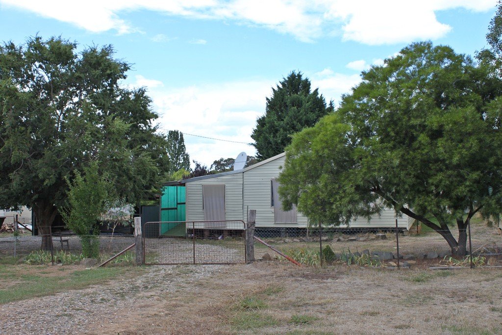 26 Carabost Street TUMBARUMBA 1