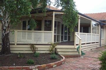 Gallery: 26 Carew Street