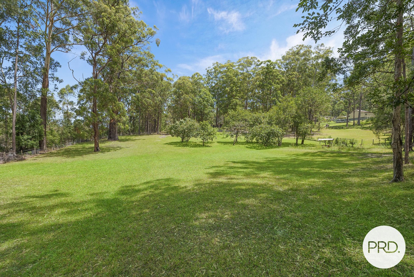 26 Caringal Drive MIDDLE BROTHER 15