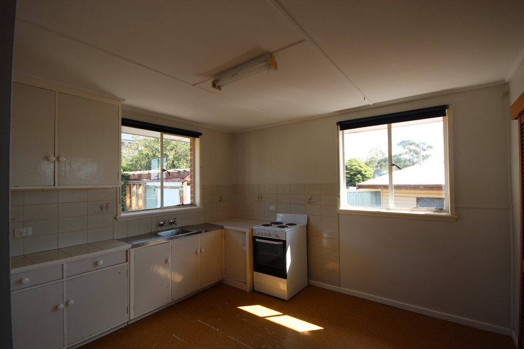 26 Carnegie Street CLAREMONT 5
