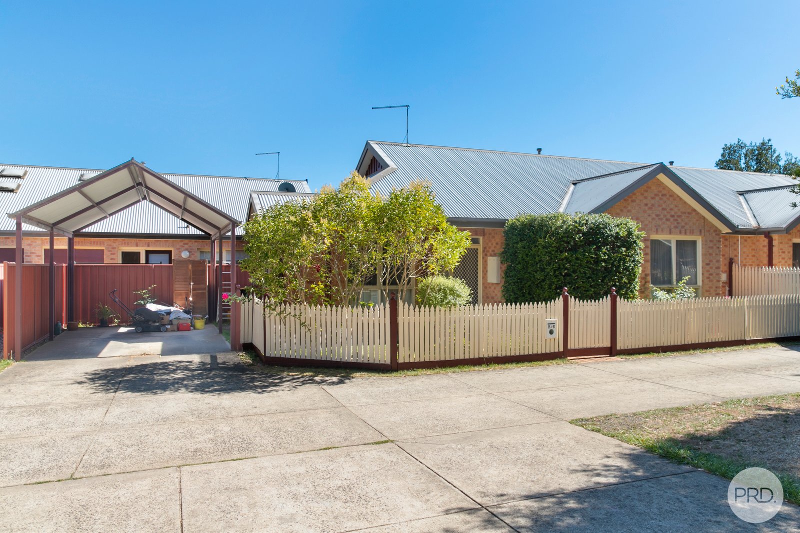 2/6 Castle Court BALLARAT EAST 1