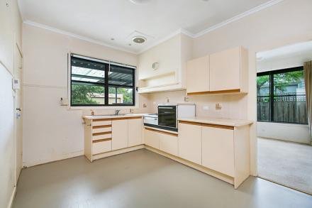 Gallery: 26 Centre Dandenong Road