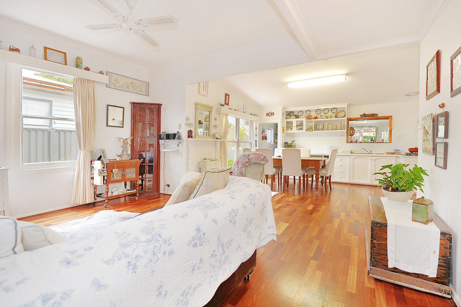 Gallery: 26 Chamberlain Street