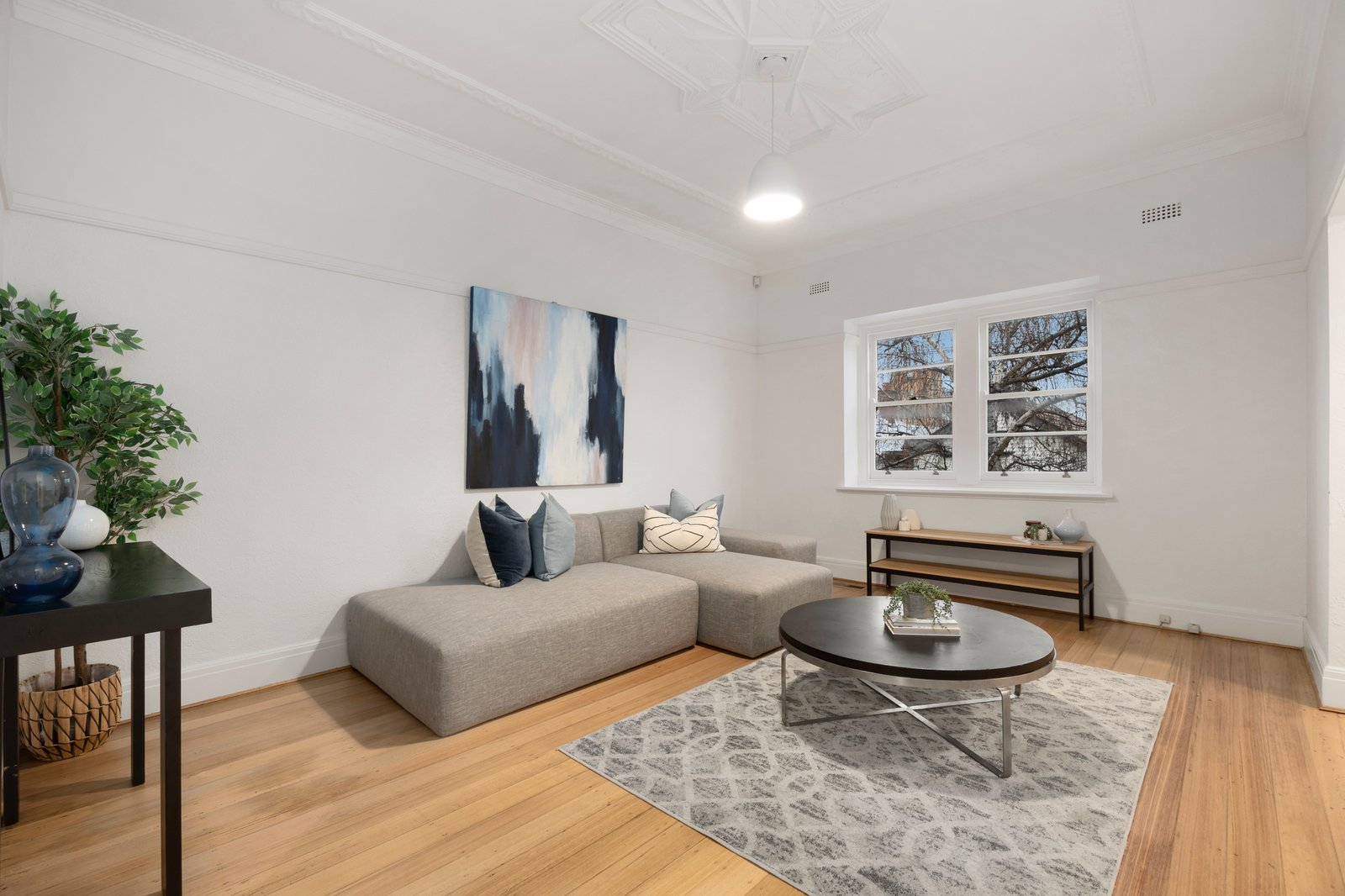 Gallery: 26 Charles Street