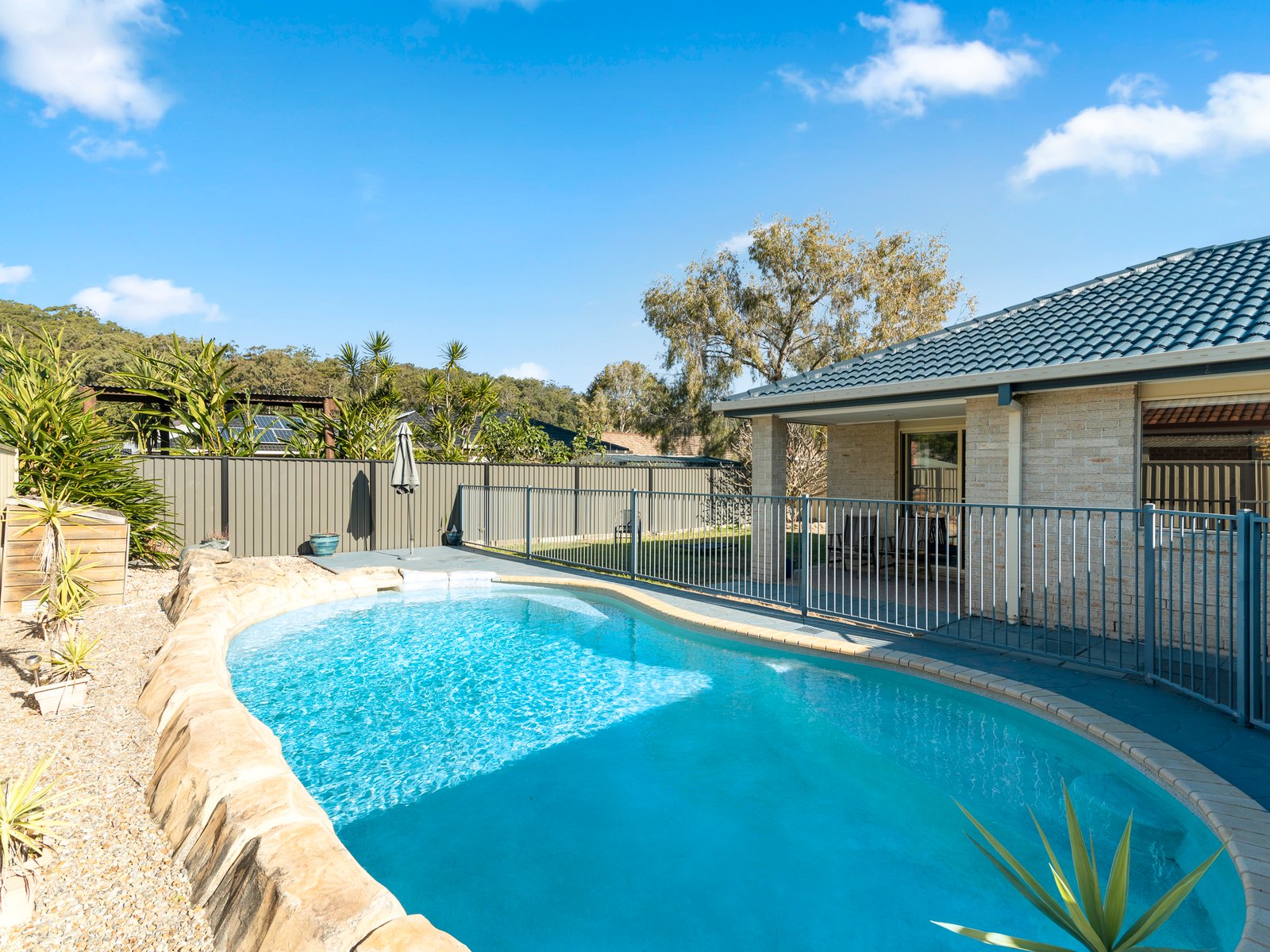 26 Chippendale Crescent CURRUMBIN WATERS 3