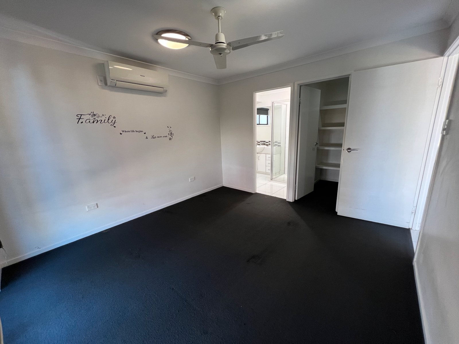 26 CHRISTINA Road CLINTON 9
