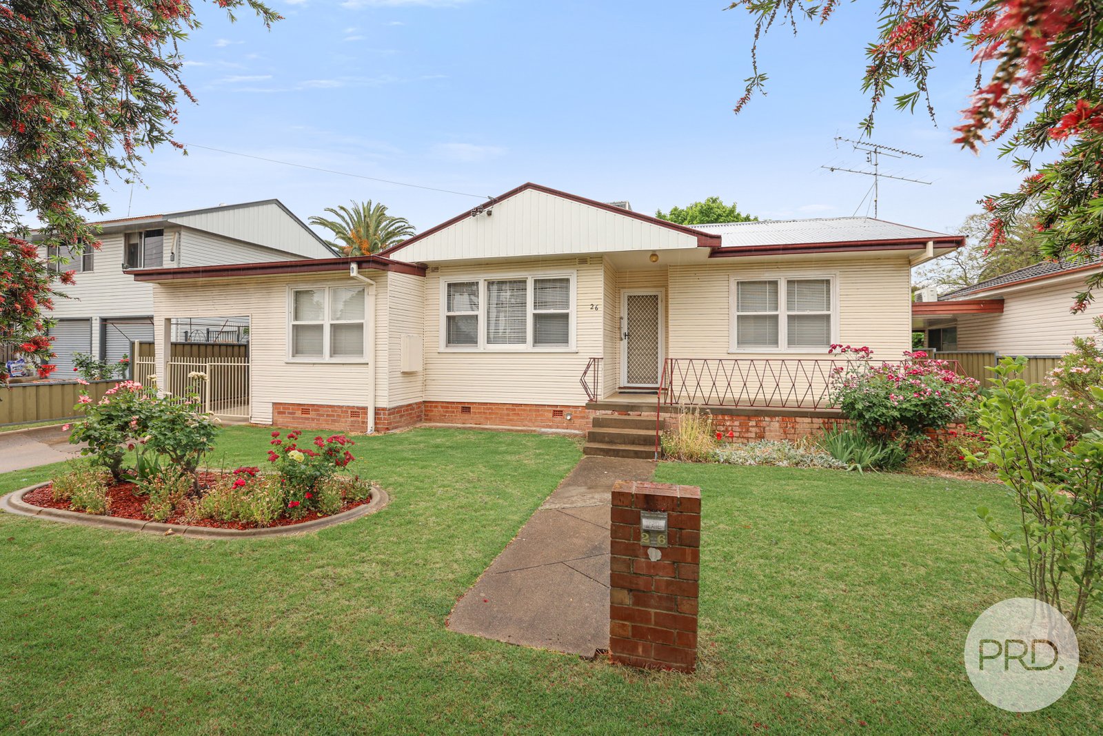 26 Churchill Street TAMWORTH 1