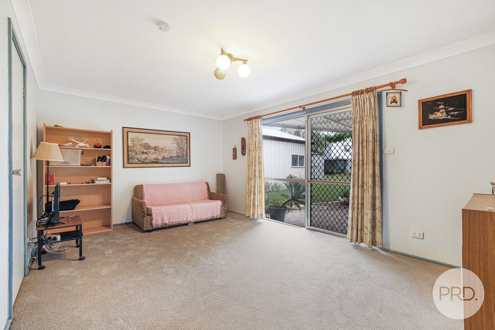26 Churchill Street TAMWORTH 11