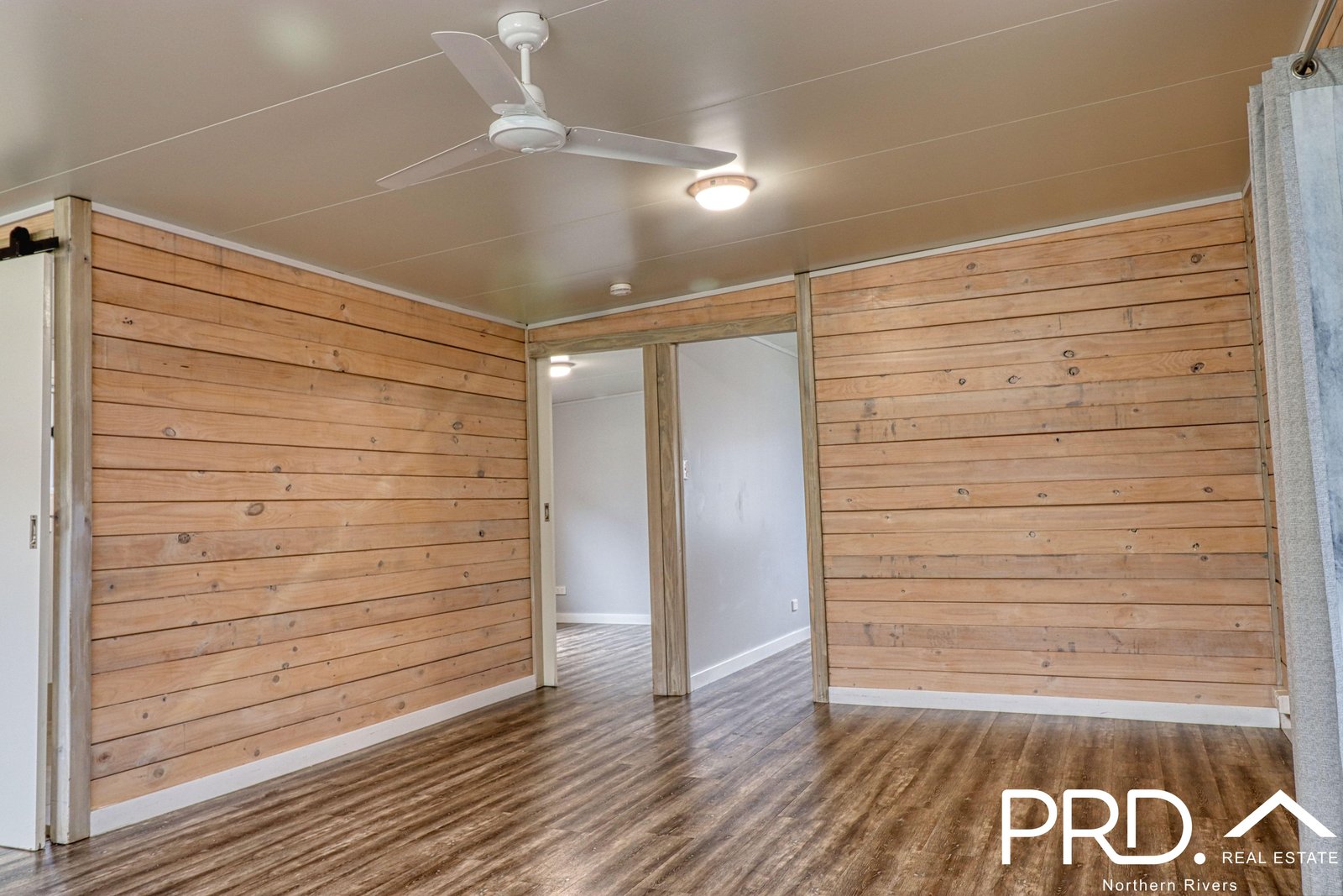 2/6 Clarence Street CASINO 7