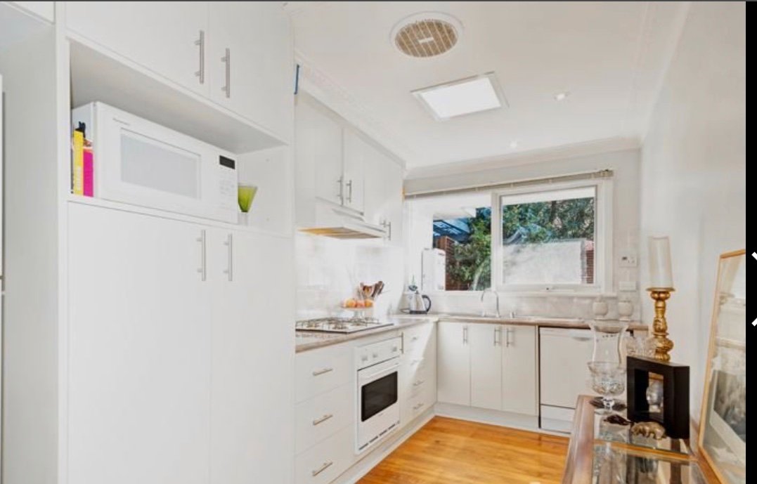 Gallery: 2/6 Coleman Court