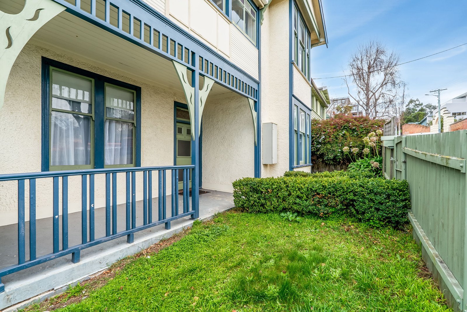 26 Commercial Road NORTH HOBART 10