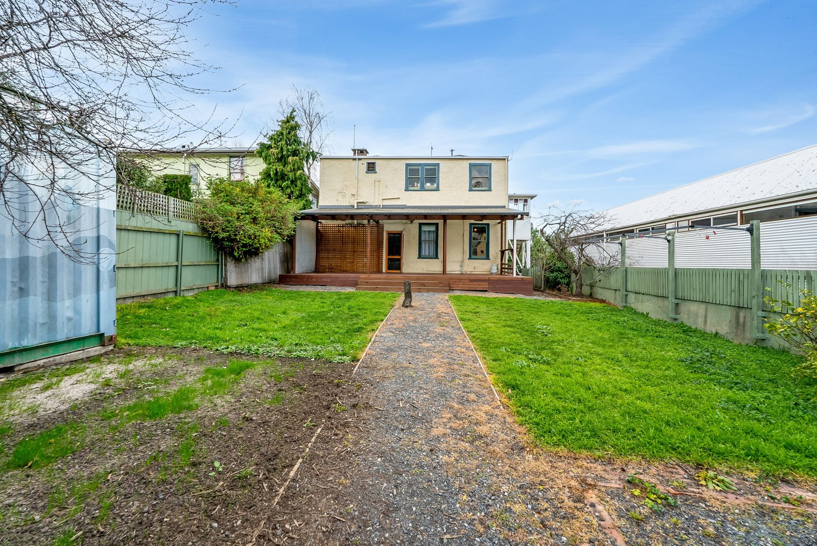 26 Commercial Road NORTH HOBART 11