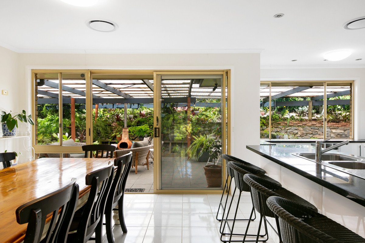 26 Cornwall Drive Elanora 2