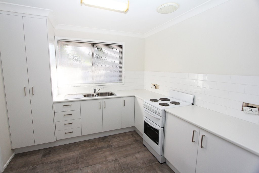 2/6 Corunna Crescent ASHMORE 3