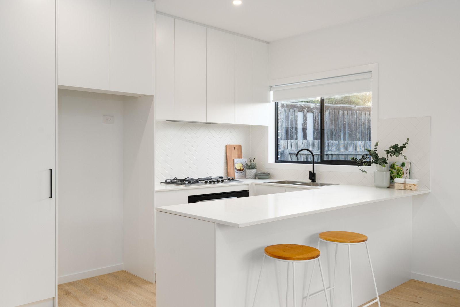 Gallery: 2/6 Cranmere Avenue