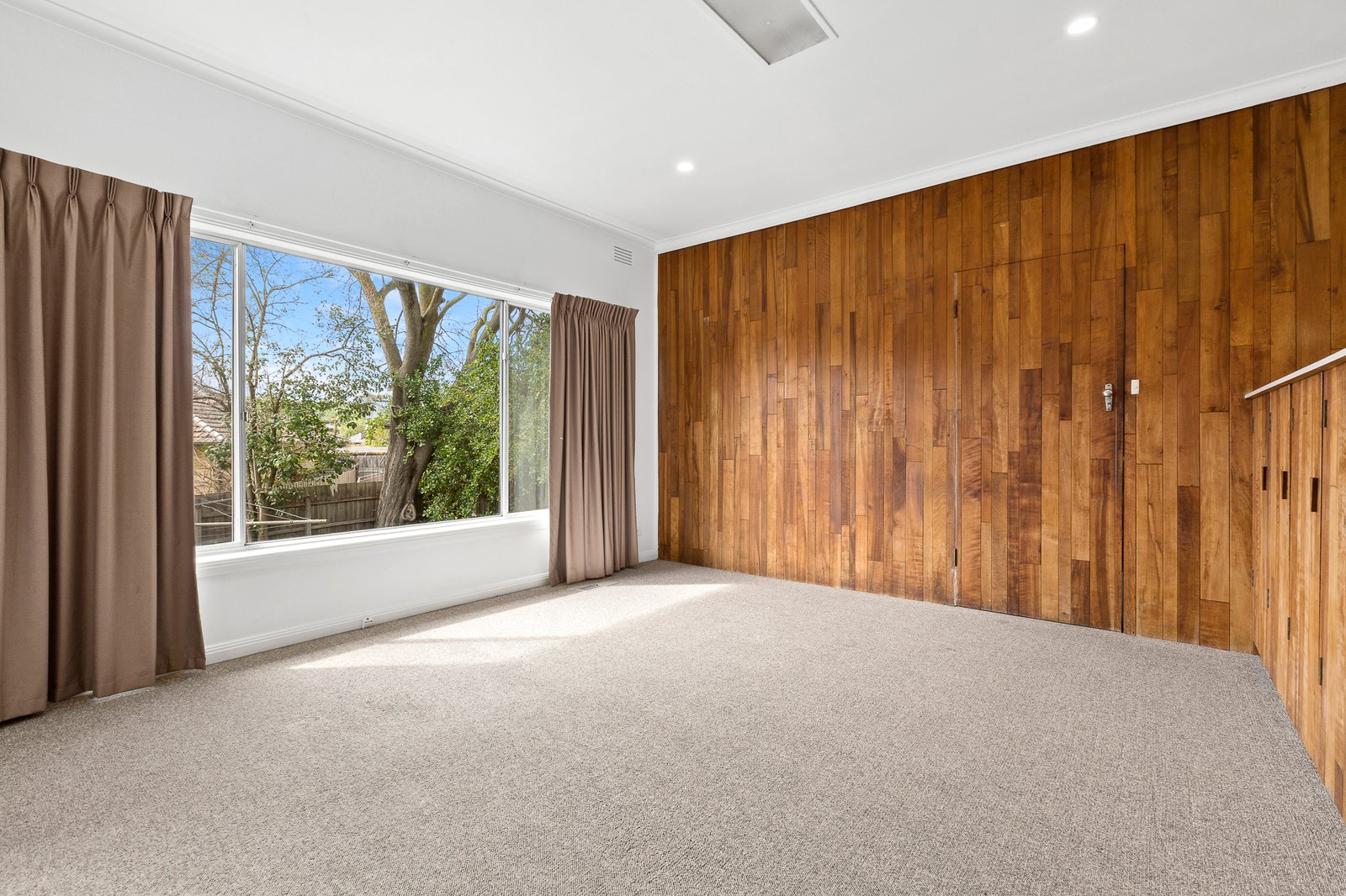 Gallery: 26 Cummins Road