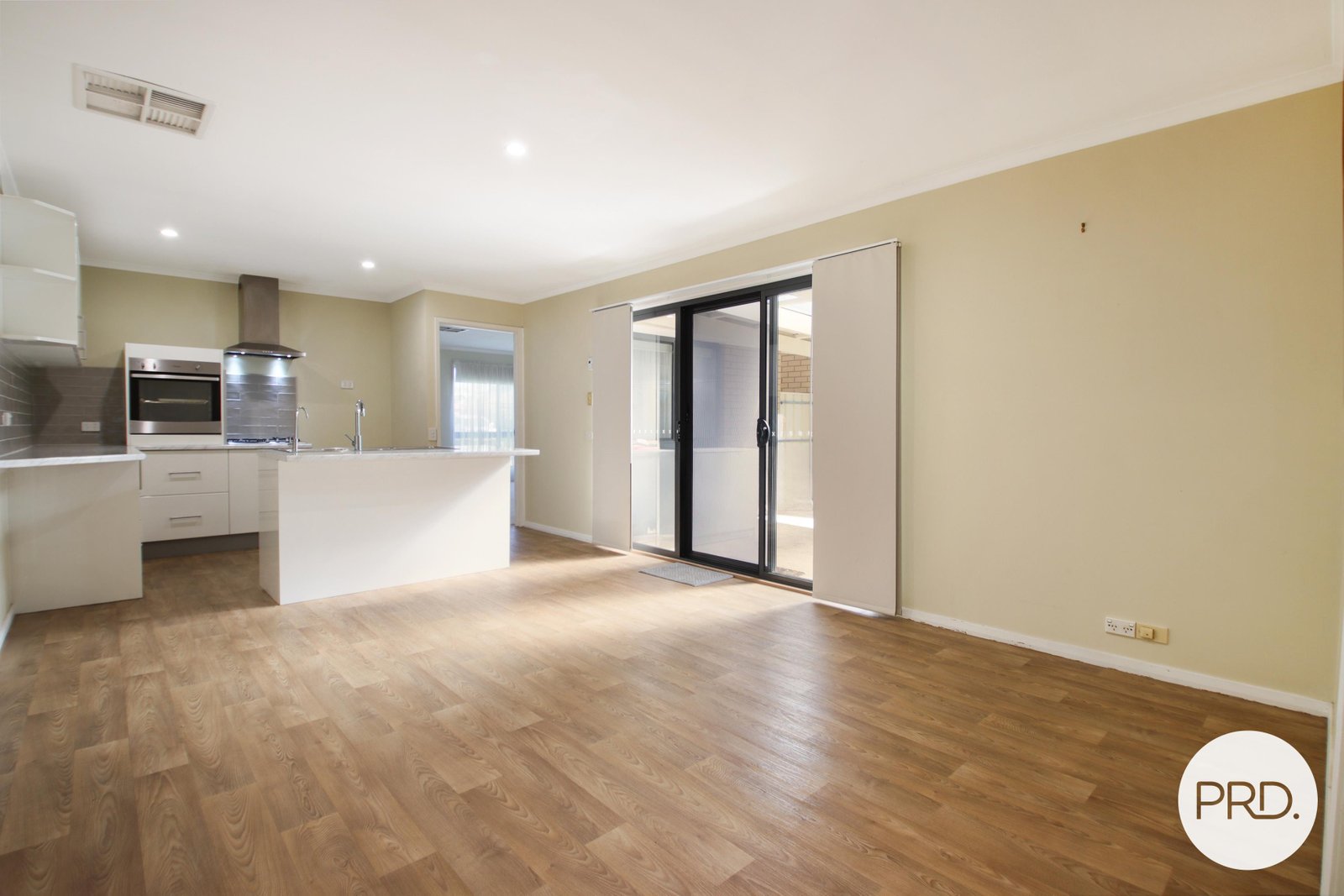 26 Daysdale Way THURGOONA 3