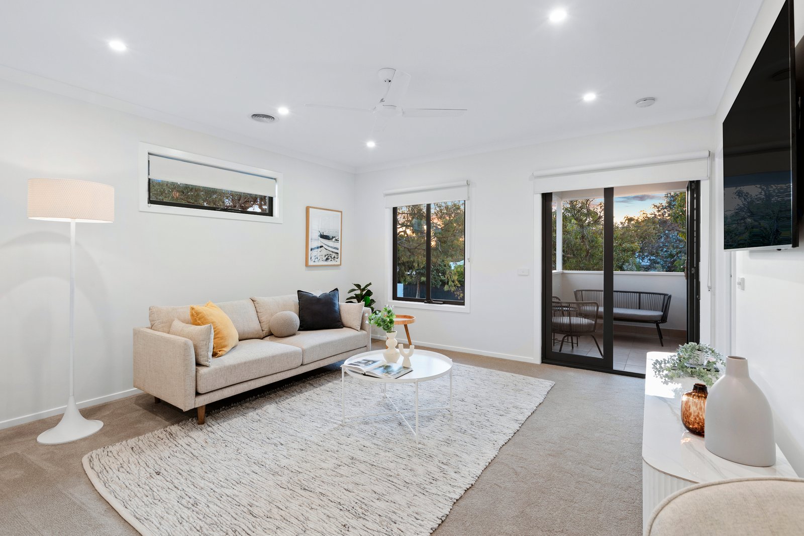 Gallery: 26 Deakin Street North