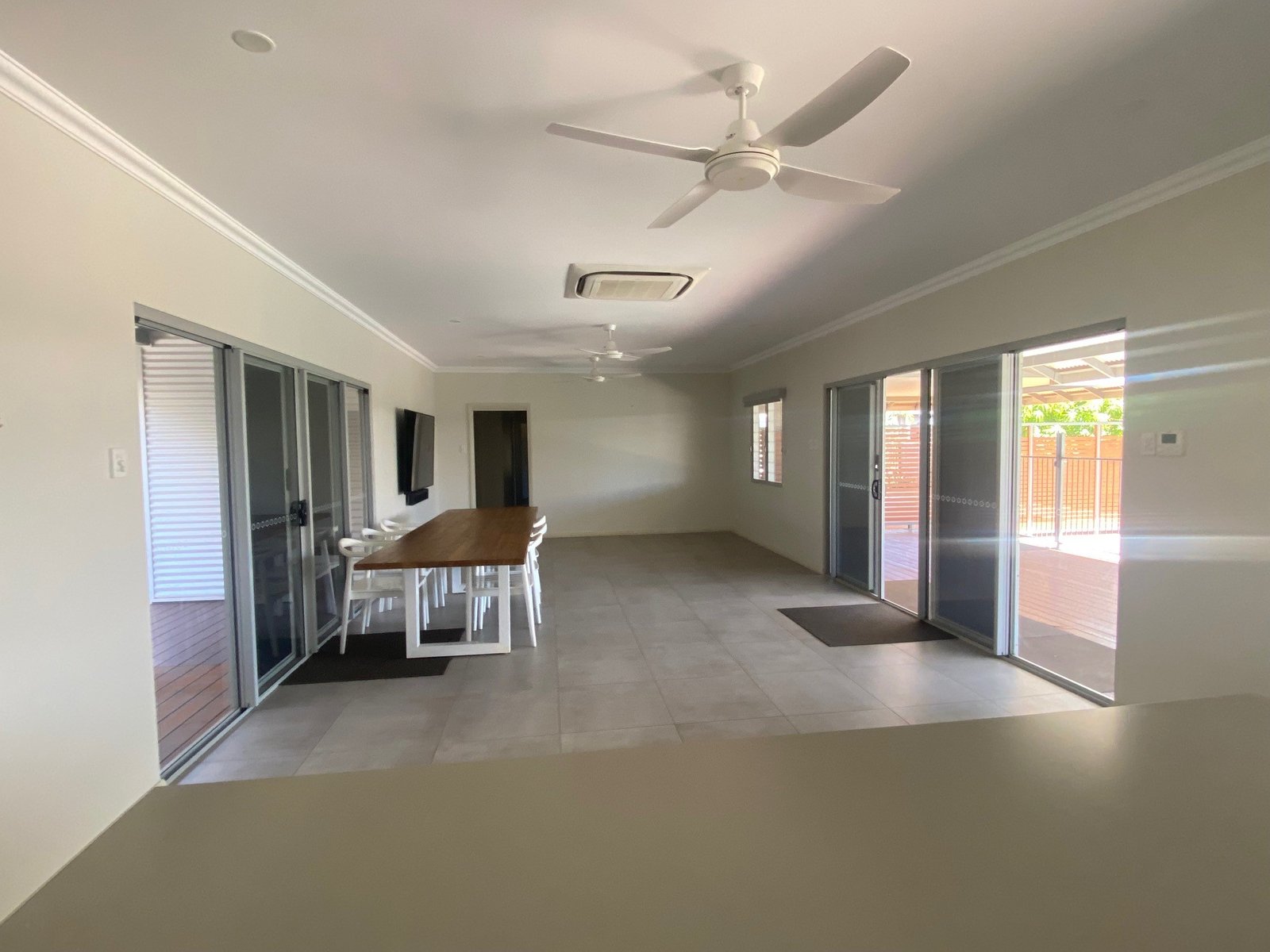 26 Delaware Road CABLE BEACH 10
