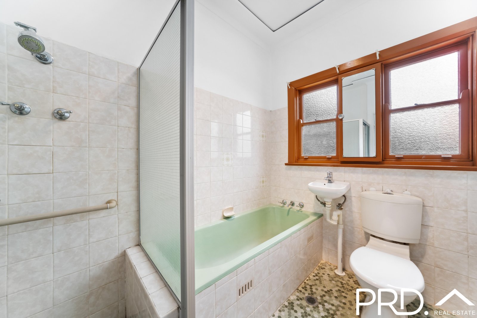 26 Donald Street PICNIC POINT 5