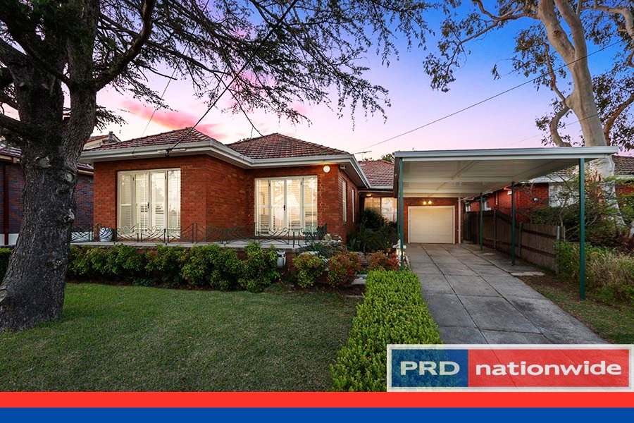 26 Douglas Haig Street OATLEY 1