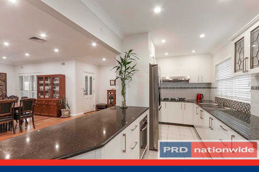 26 Douglas Haig Street OATLEY 3