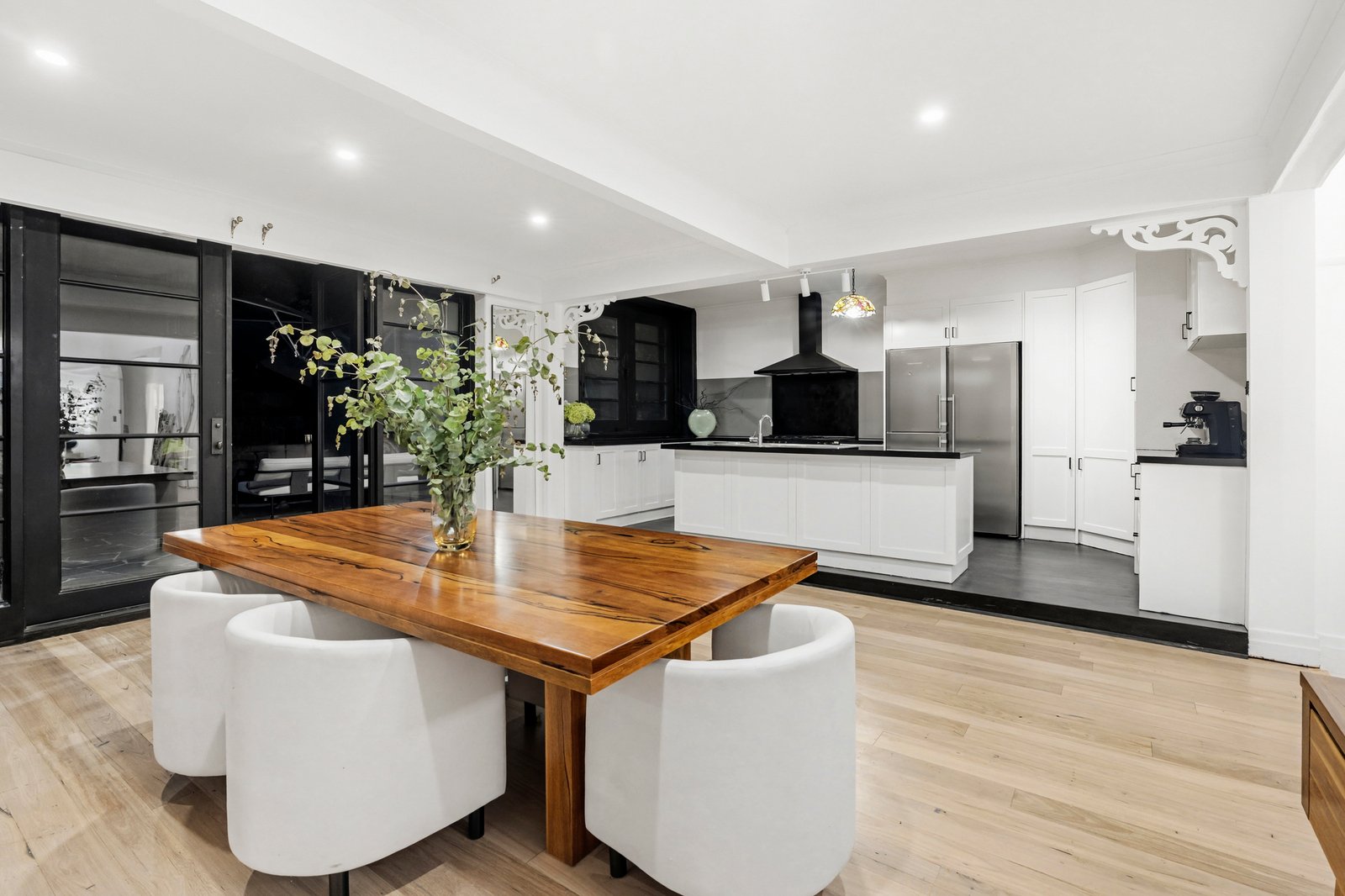 26 Dudley Parade, Canterbury, 3126