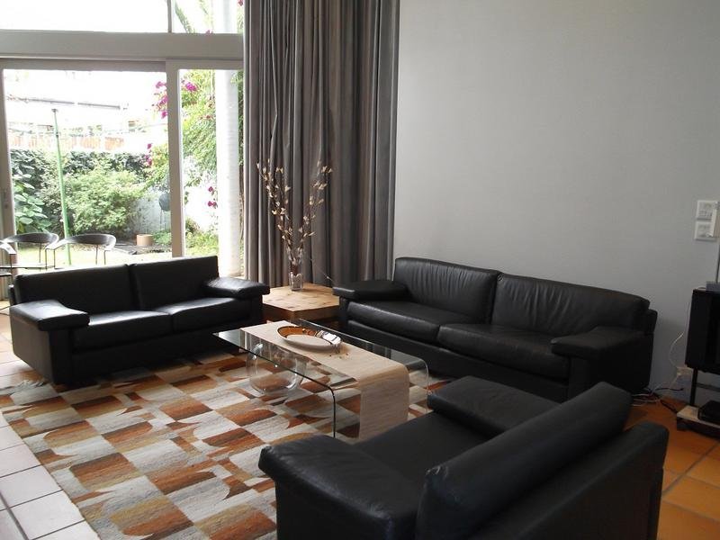 Gallery: 26 Dundas Place