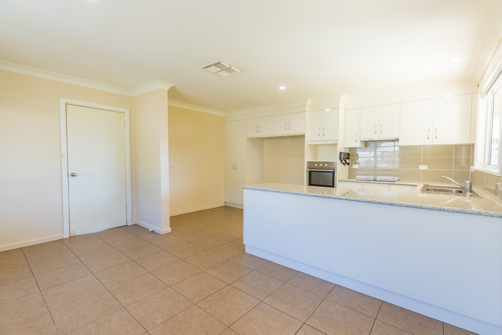 26 Duri Road TAMWORTH 6