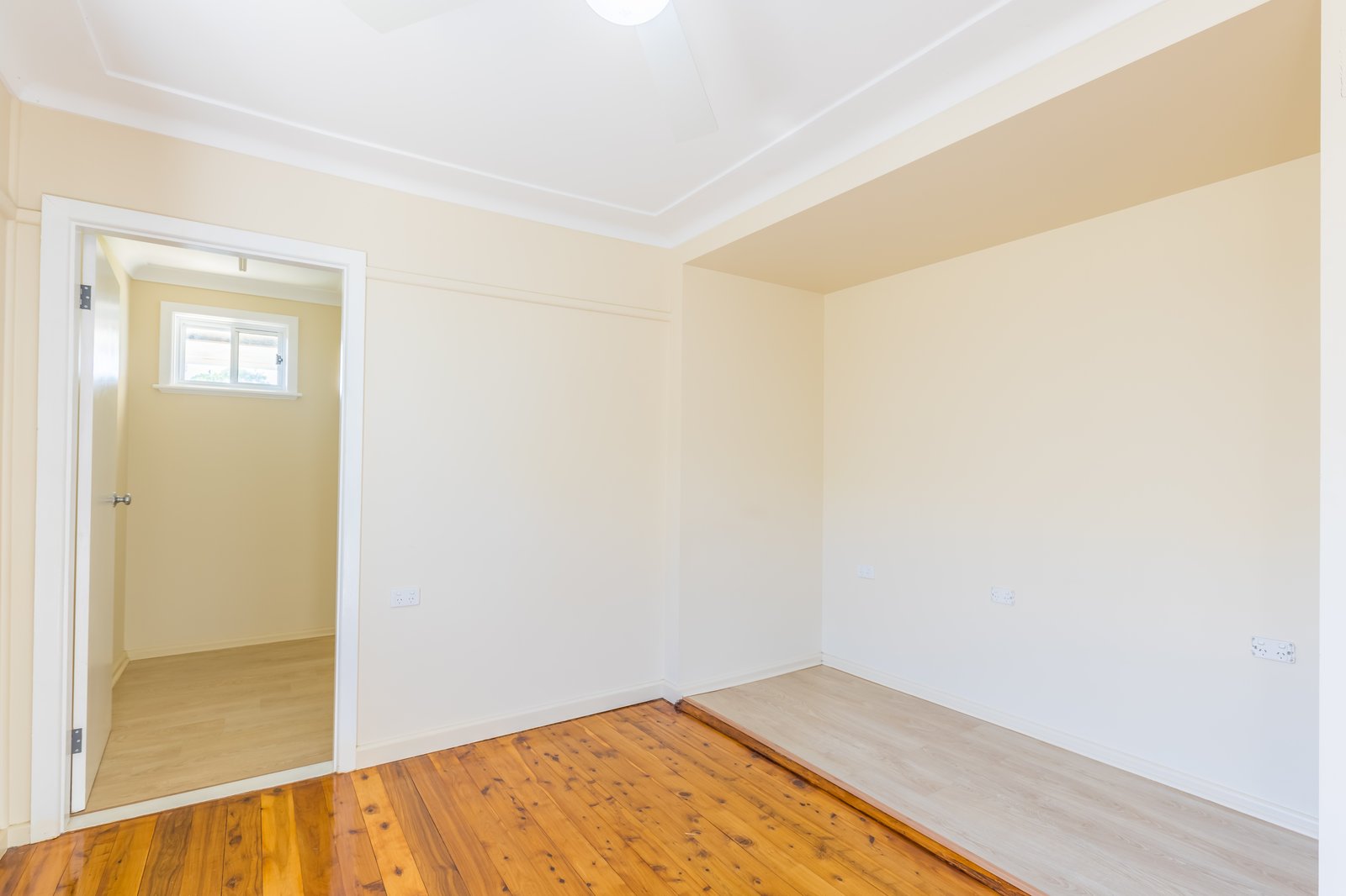 26 Duri Road TAMWORTH 12