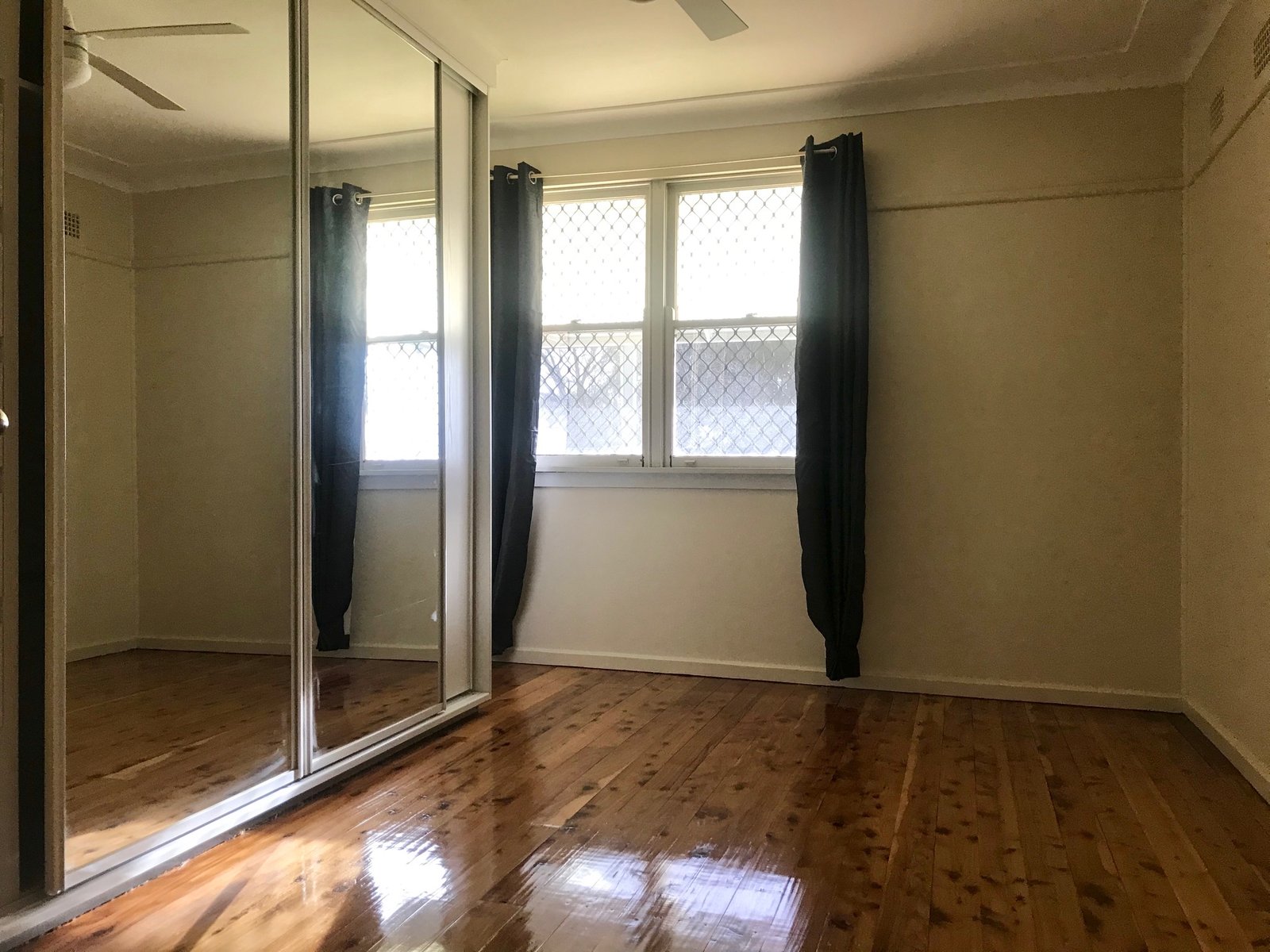 26 Duri Road TAMWORTH 4