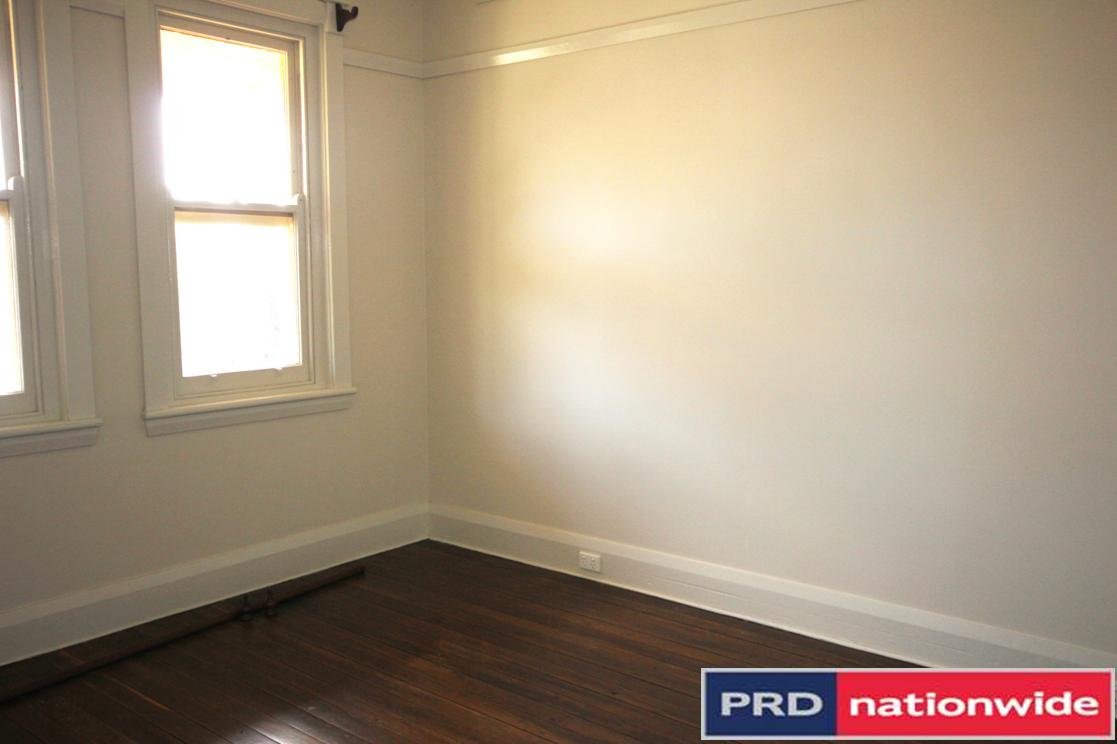 26 Emu Street CANTERBURY 4