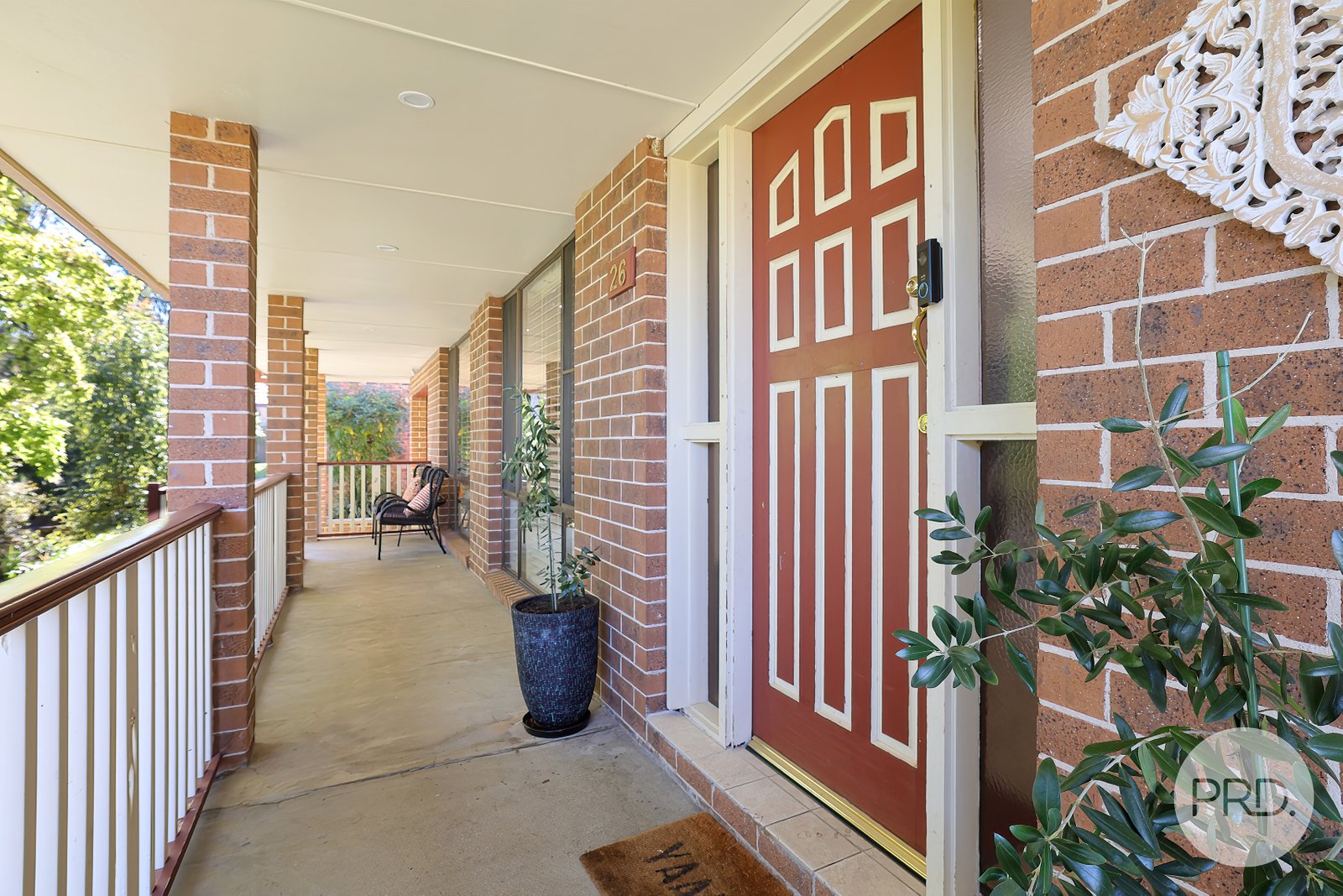 26 Eucalypt Avenue TAMWORTH 5