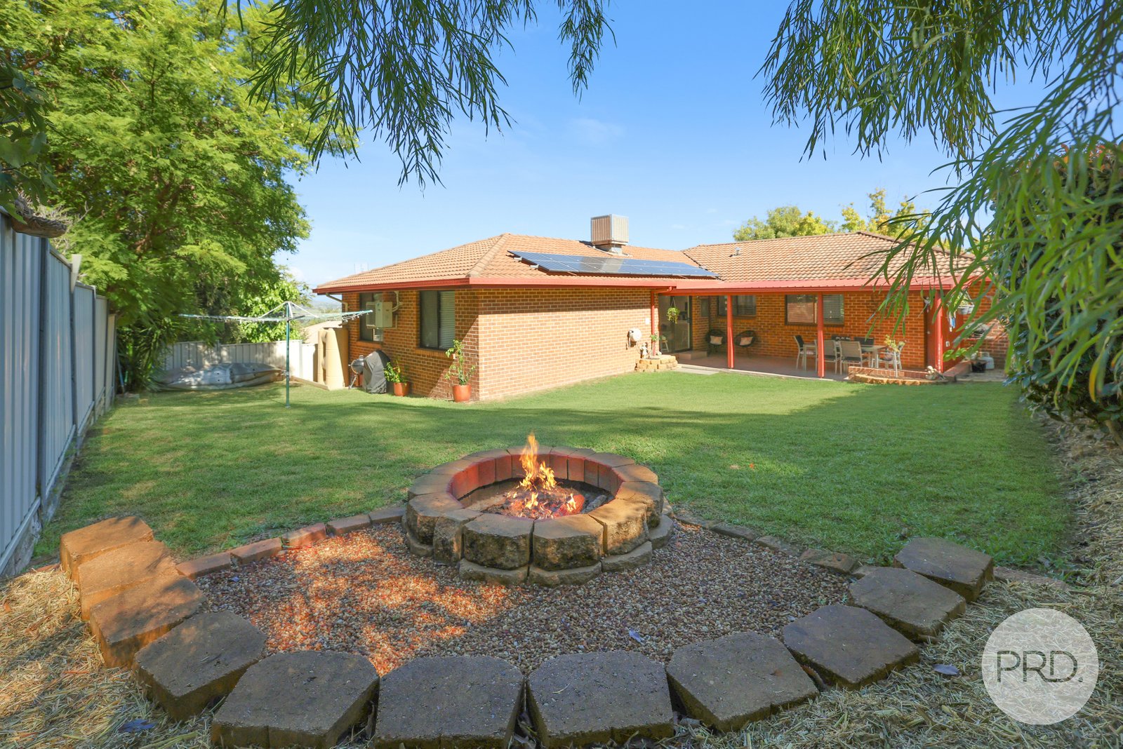 26 Eucalypt Avenue TAMWORTH 24