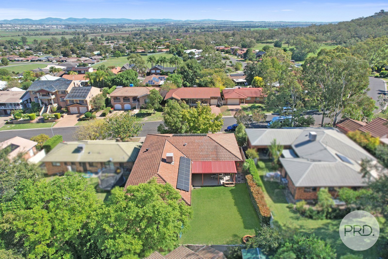 26 Eucalypt Avenue TAMWORTH 25