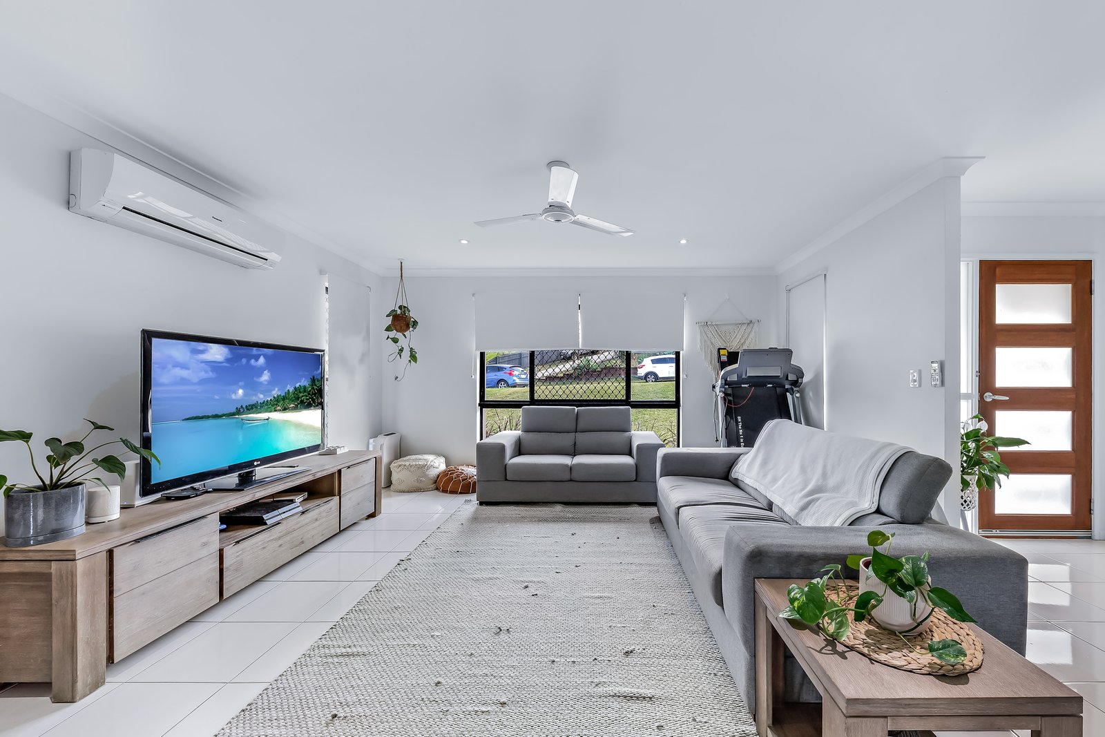 26 Fairweather Road CANNONVALE 2