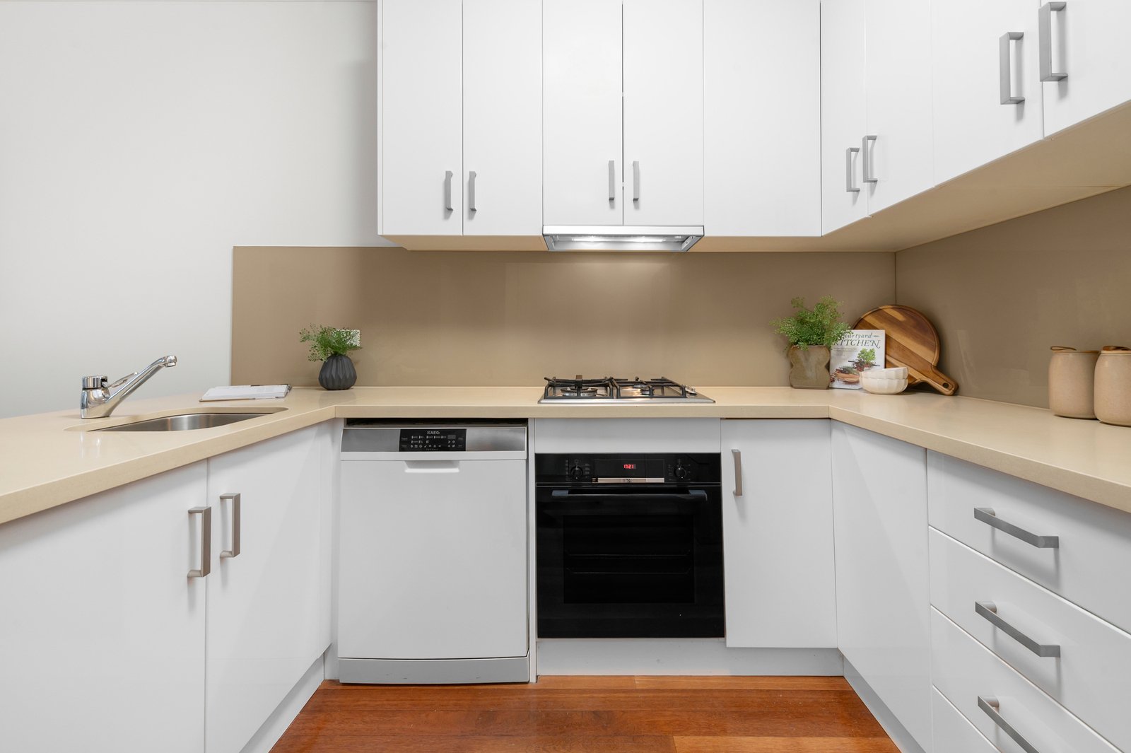 2/6 Fenwick Street, Kew, 3101