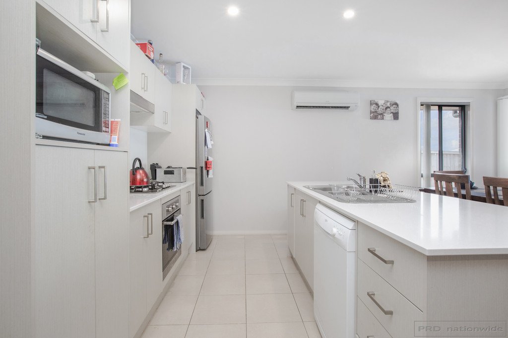 26 Finch Crescent ABERGLASSLYN 4