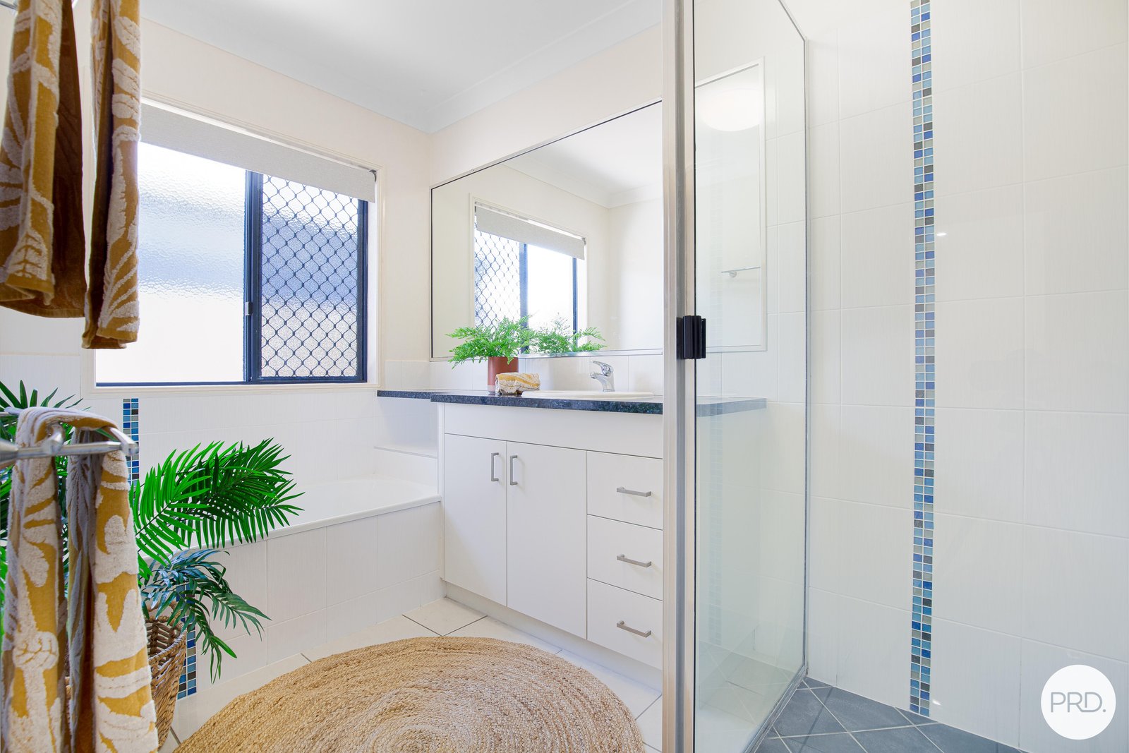 26 Firefly Crescent OORALEA 16