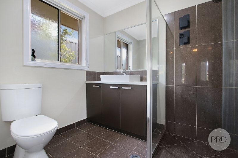 26 Firetail Street THURGOONA 10