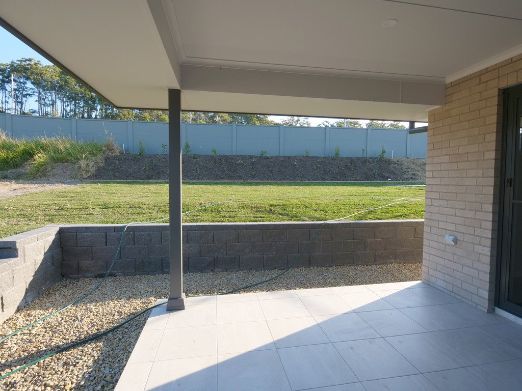 26 Flat Top Drive WOOLGOOLGA 3