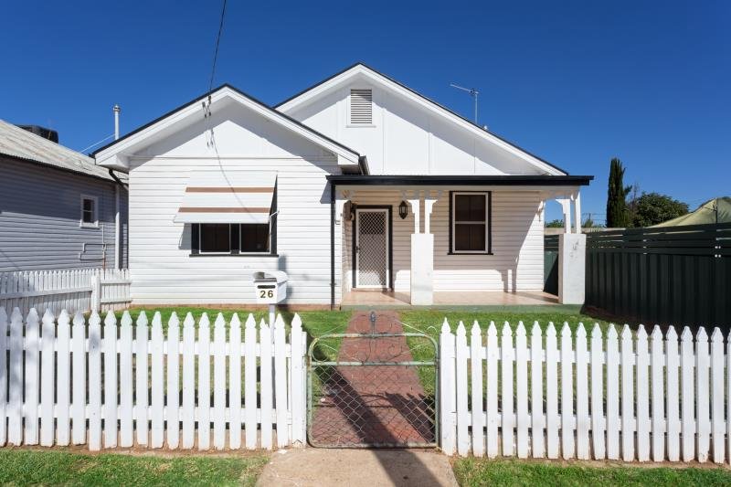 26 Flinders Street TURVEY PARK 1