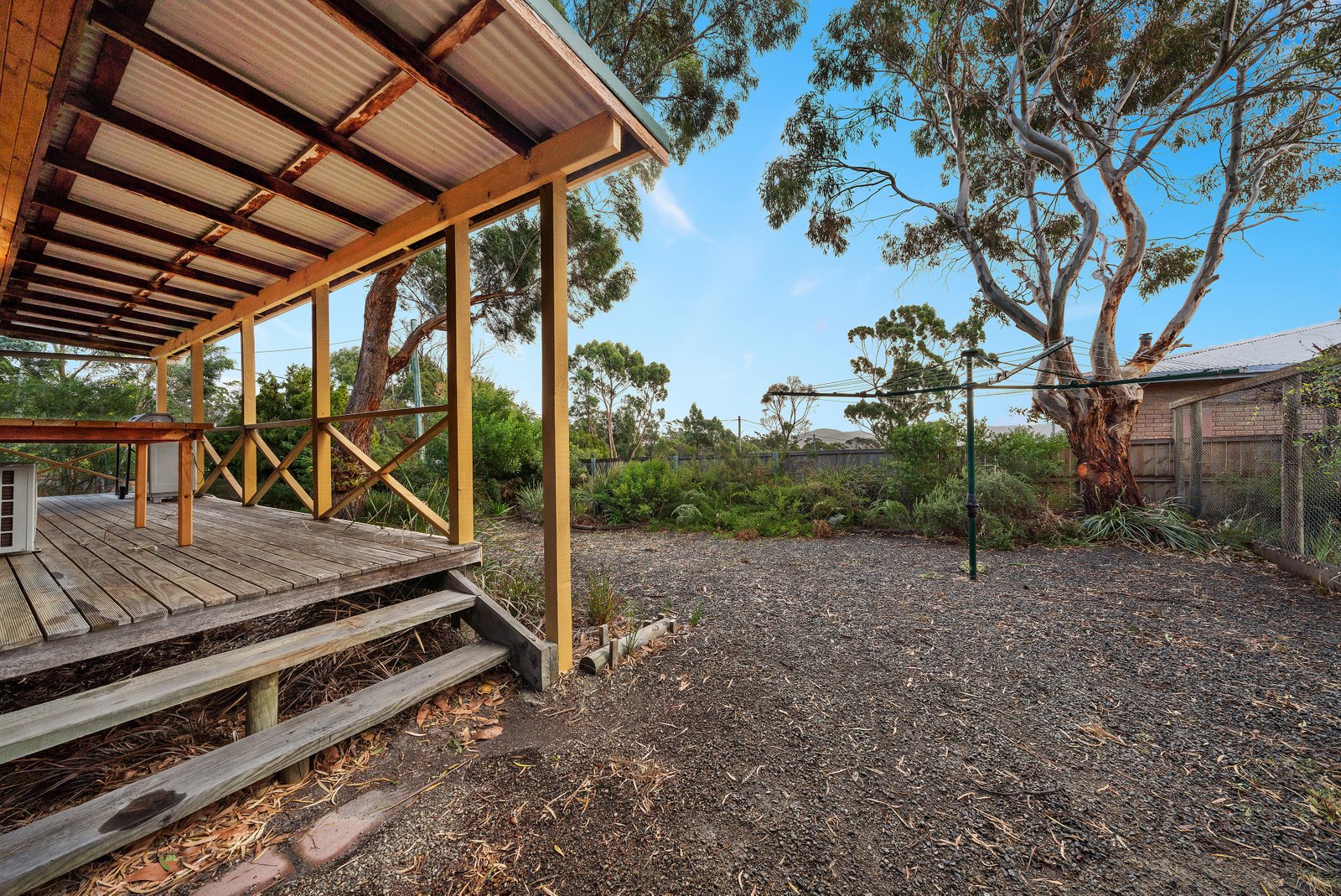 26 Fox Avenue WHITE BEACH 14