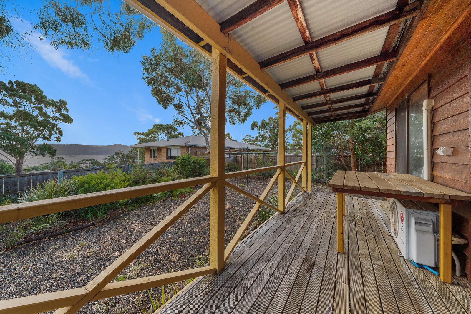 26 Fox Avenue WHITE BEACH 19